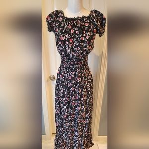 NWT Kindred Floral Summer Dress Size Small